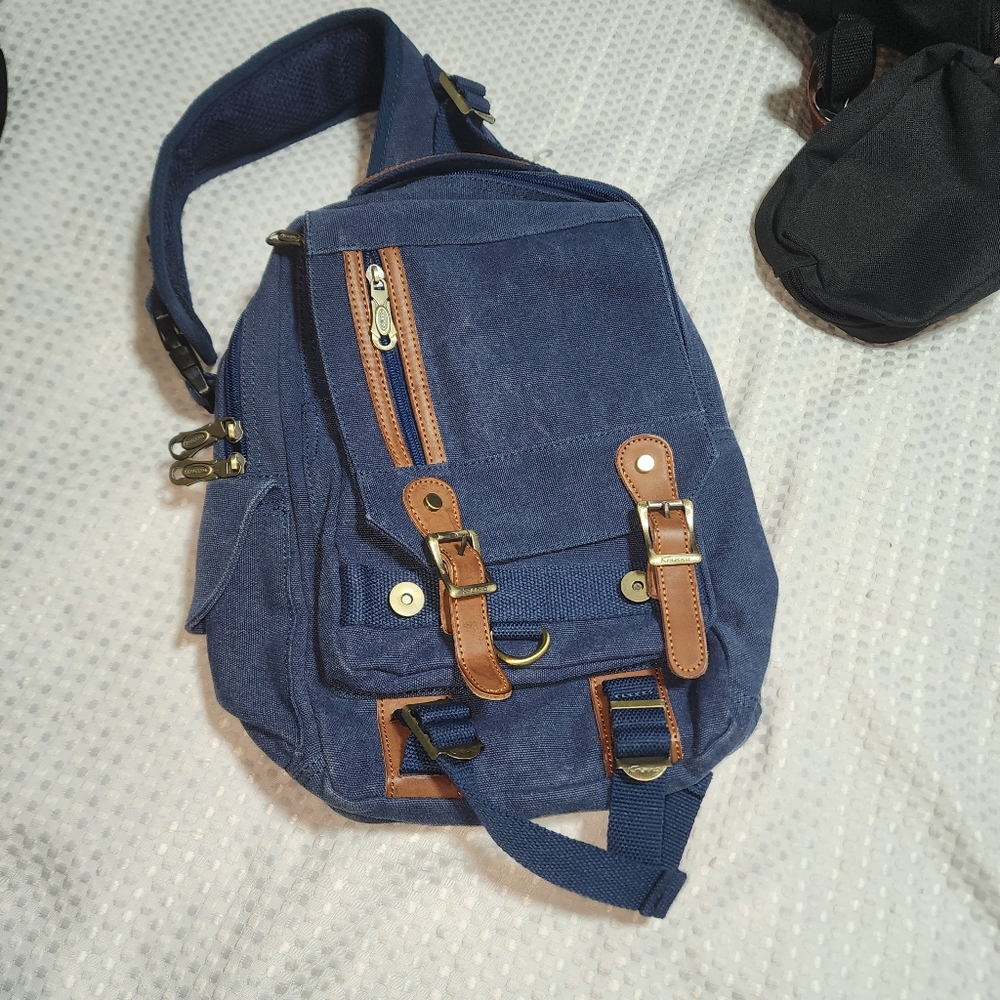 KAUKKO EUC DIAGONAL CANVAS BACKPACK HIKING CHEST BAG